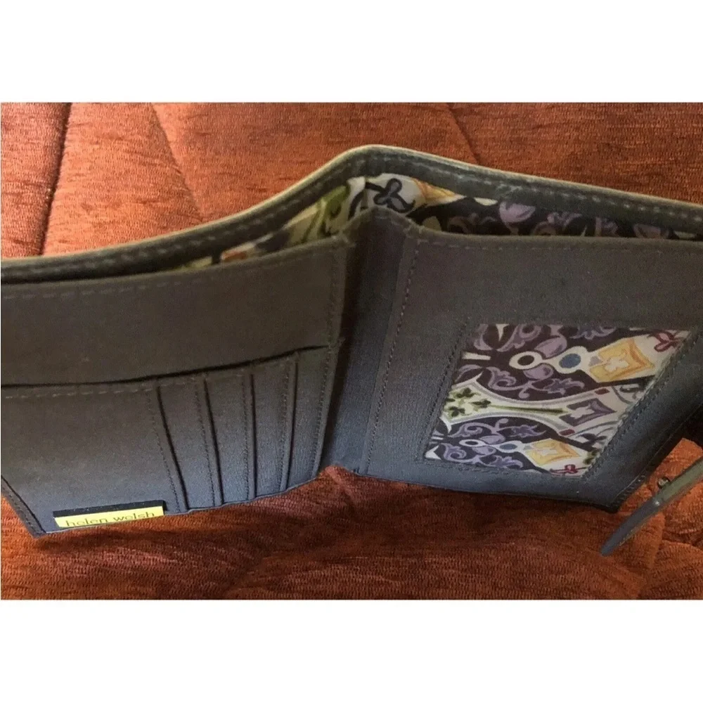 Helen Welsh Wallet Bifold Gray Leather Snap Closure 4